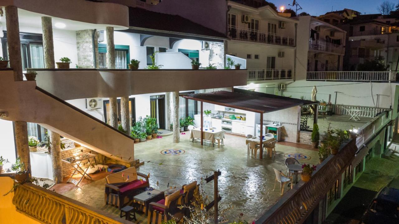 Apartments Ishmi In Center Of 울친 외부 사진