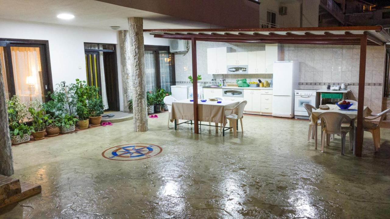 Apartments Ishmi In Center Of 울친 외부 사진