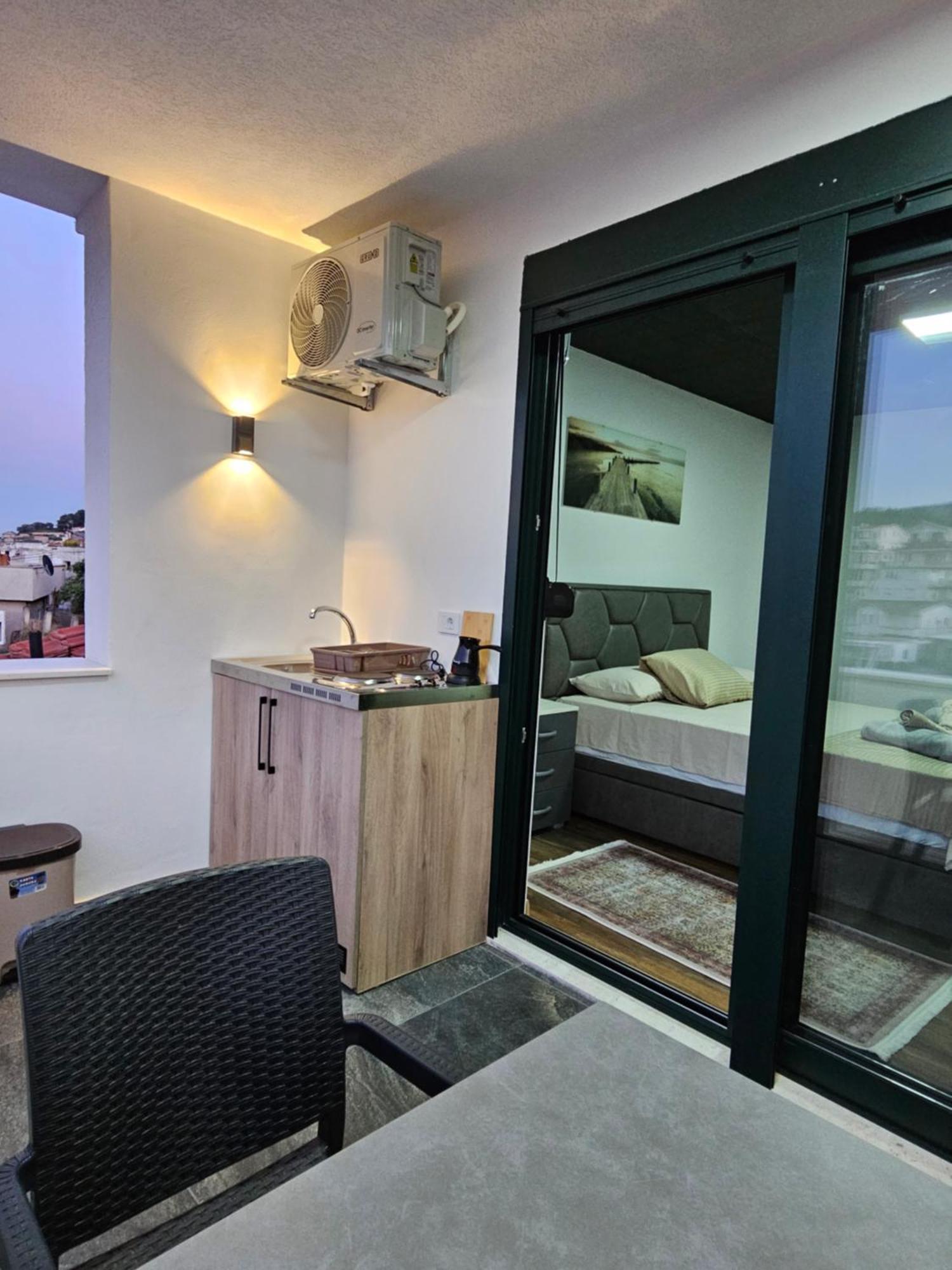Apartments Ishmi In Center Of 울친 외부 사진